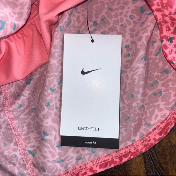 Nike Women's One Dri-FIT Mid-Rise 3" NWT - Picture 3 of 6